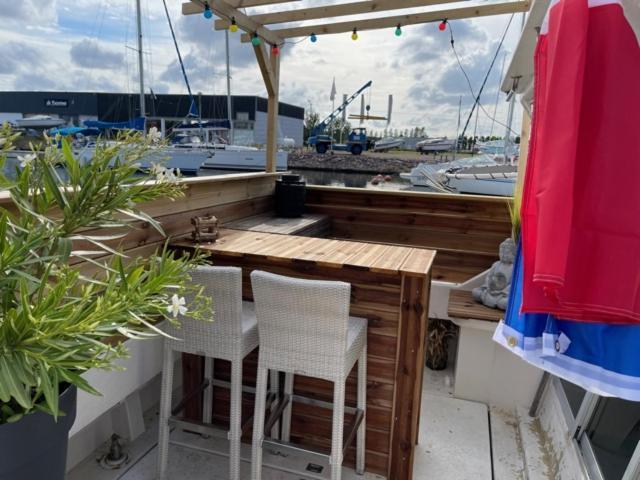 Exceptionnel Bateau Maison Reine Mathilde Ouistreham Dış mekan fotoğraf